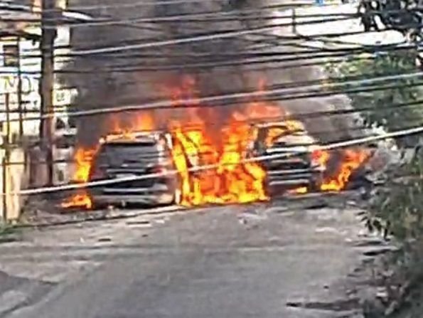 Bandidos ateiam fogo em barricadas e impedem funcionamento de escolas e unidades de saúde no Complexo do Salgueiro