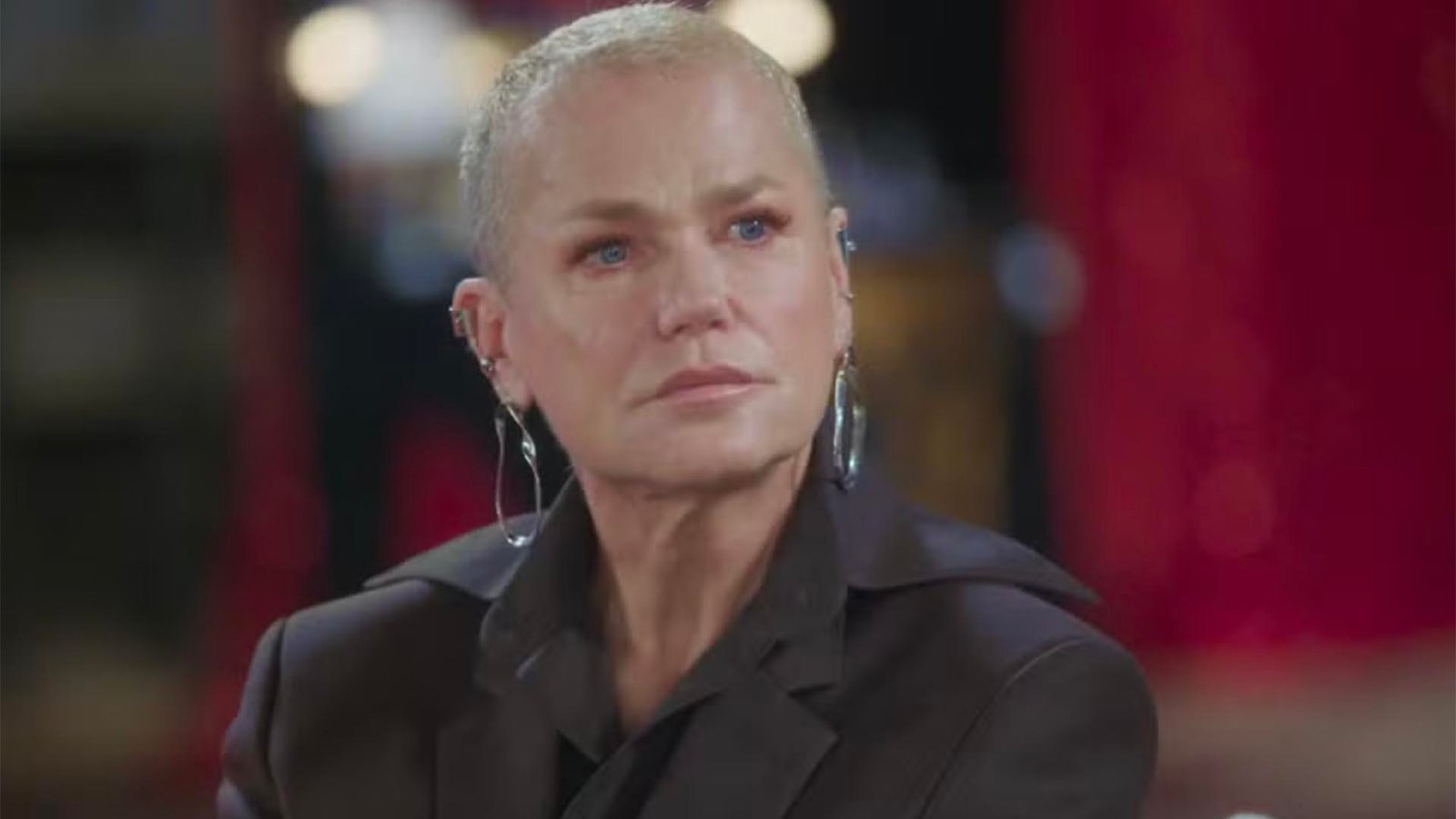 Ex-paquita choca público ao criticar Xuxa por passado: “Omissão e egocentrismo