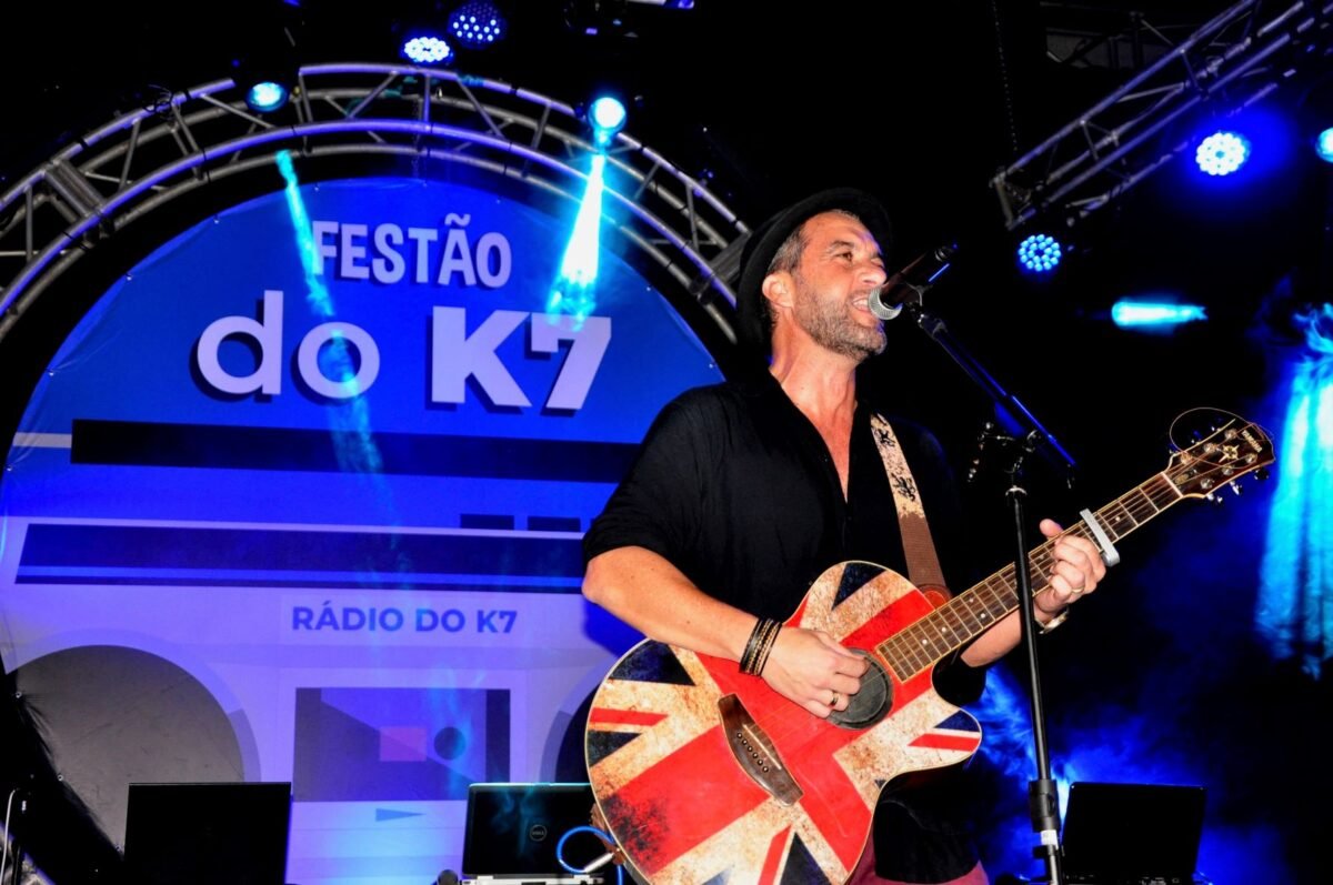 Festão do K7 une DJ´s e Banda Fato Consumado para animar o público no Tijuca Tênis