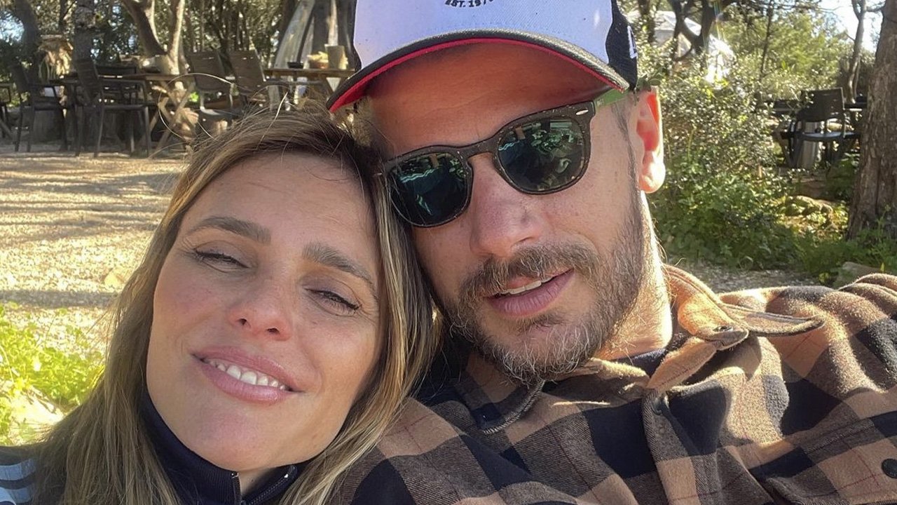 Discreta, Fernanda Lima expõe apartamento de 150 m² em São Paulo