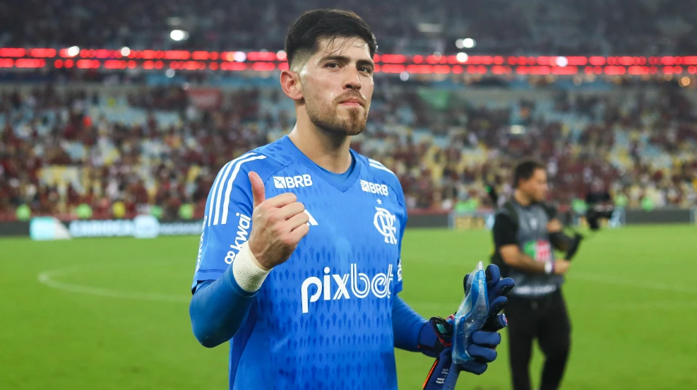 Goleiro do Flamengo projeta final contra o Atlético: ‘Não é só o Hulk’
