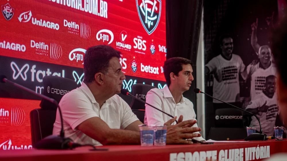 Presidente do Vitória clama por fair play financeiro e detona Corinthians
