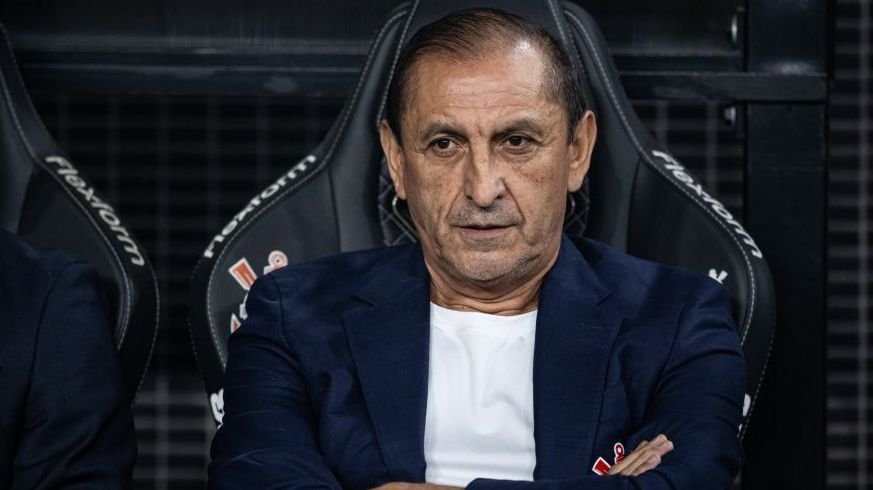 Augusto segura Ramón, mas clássico vira determinante para futuro no Corinthians