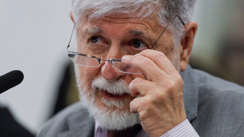 Celso Amorim diz que Janja fez “julgamento pessoal” sobre Musk