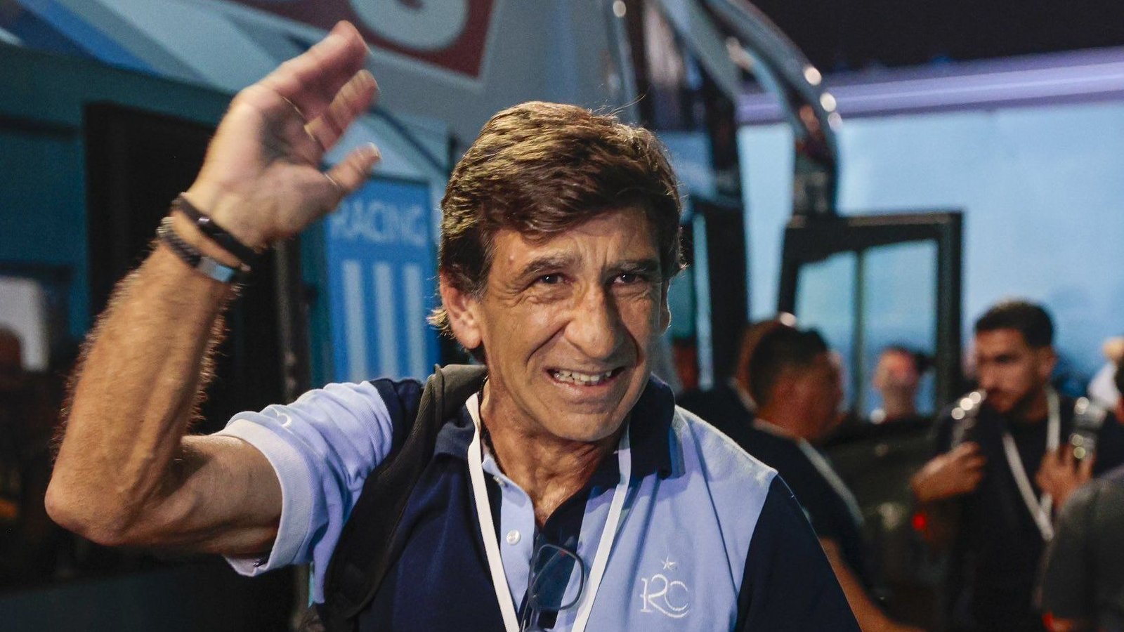 Técnico do Racing já foi campeão e vice diante do Cruzeiro; relembre