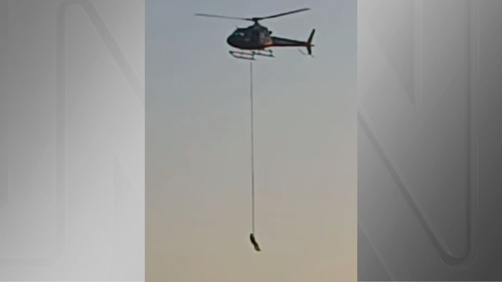 Vídeo: francês perdido é resgatado por helicóptero após 15 horas de buscas no RJ