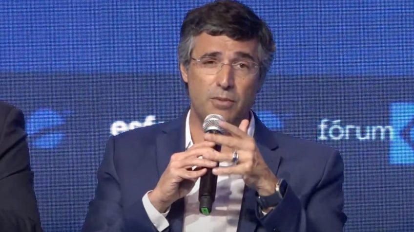 André Esteves desmente que pretende investir no Fluminense