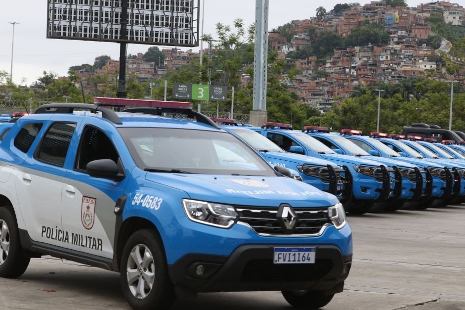 Homem morre e criança é baleada na zona Norte do Rio durante tentativa de homicídio
