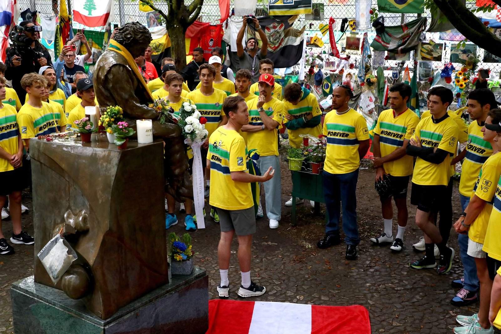 Memorial de Ayrton Senna é vandalizado em Ímola, na Itália, diz jornal