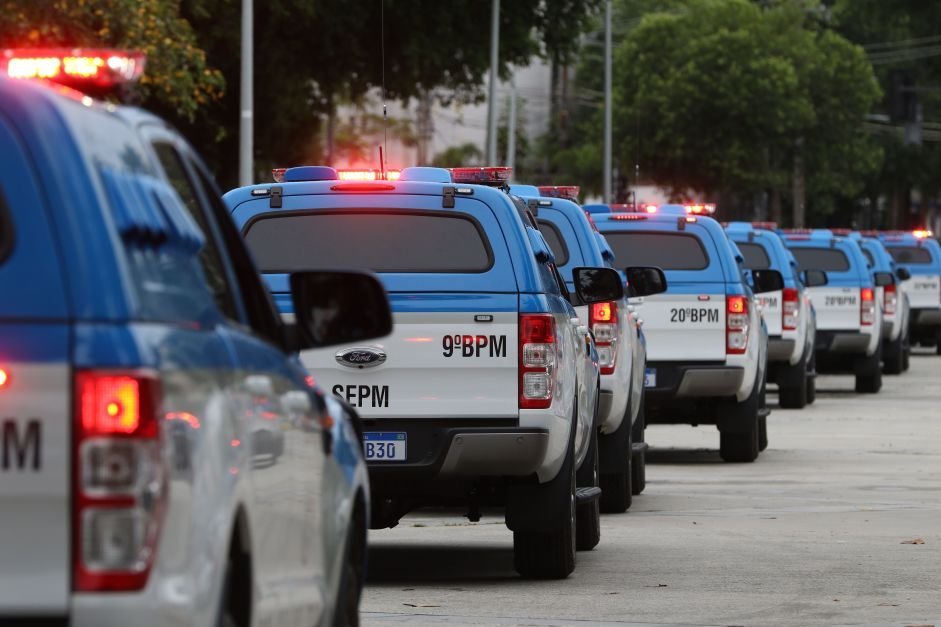 Menino de 4 anos morre após ser atingido por bala perdida na zona norte do Rio