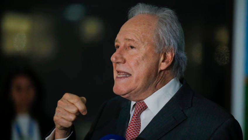 Polícia não pode sair atirando, diz Lewandowski sobre decreto