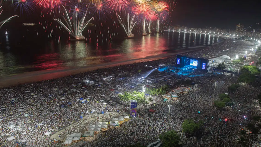 Réveillon de Copacabana receberá 6 navios e 300 barcos