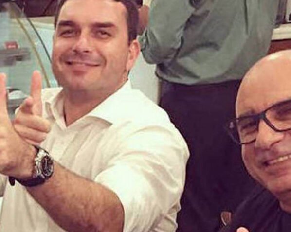 Flávio Bolsonaro e Queiroz