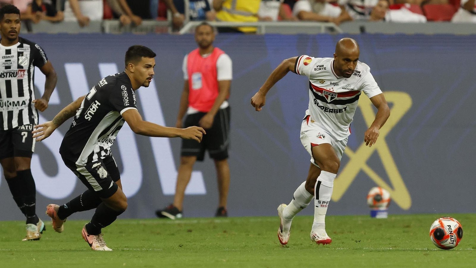 Com um a mais, São Paulo tropeça contra a Inter de Limeira pelo Paulistão