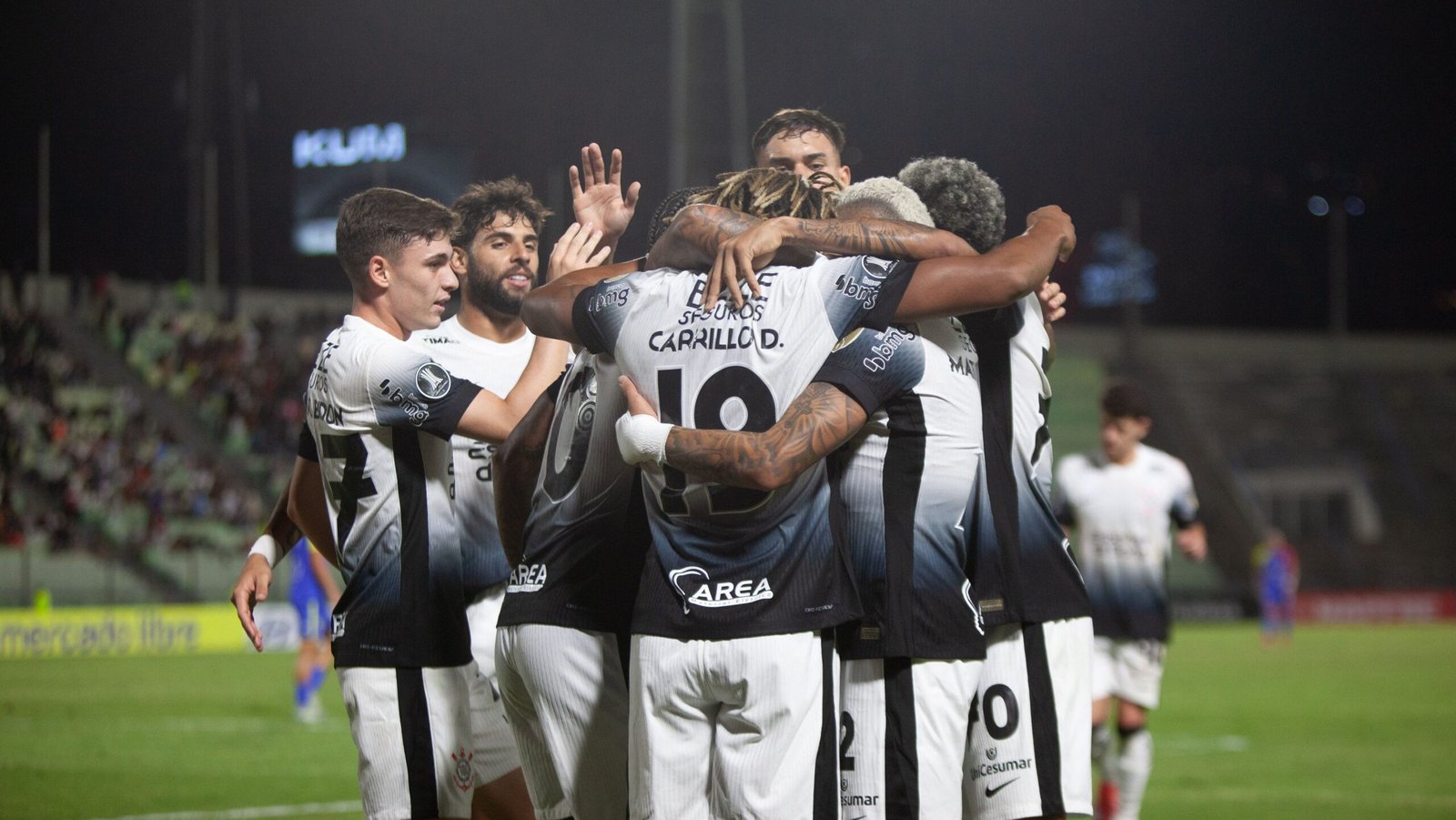 Corinthians vacila e só empata com Universidad Central pela Libertadores