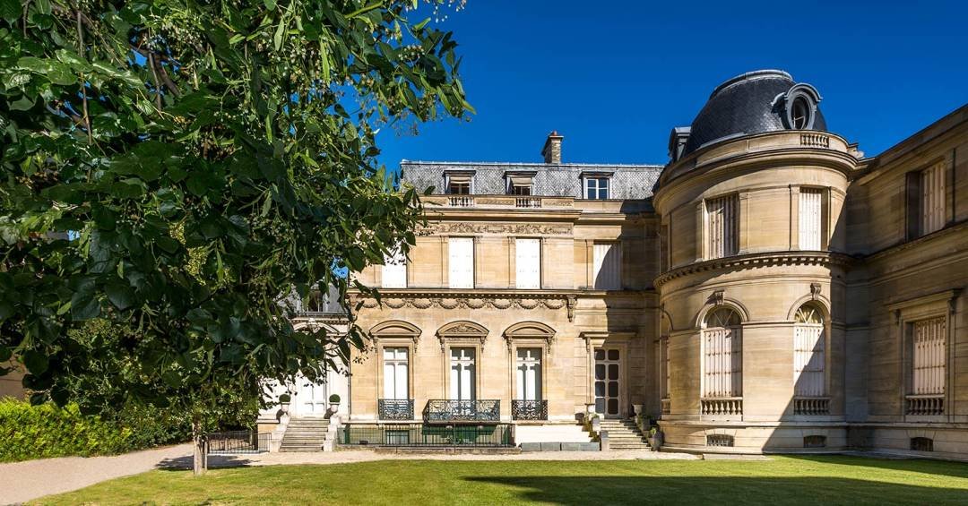 Museu em Paris exibe a maior coleção d…
