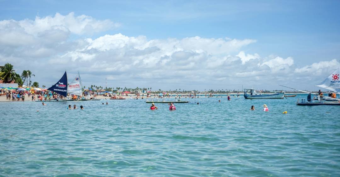 6 praias com águas quentinhas para cur…