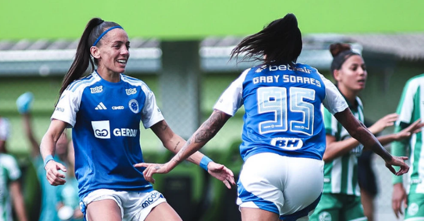 Cruzeiro goleia o Juventude e assume liderança do Brasileiro Feminino