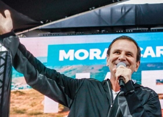 Na imagem, Eduardo Paes em evento com Lula em 30 de junho de 2024