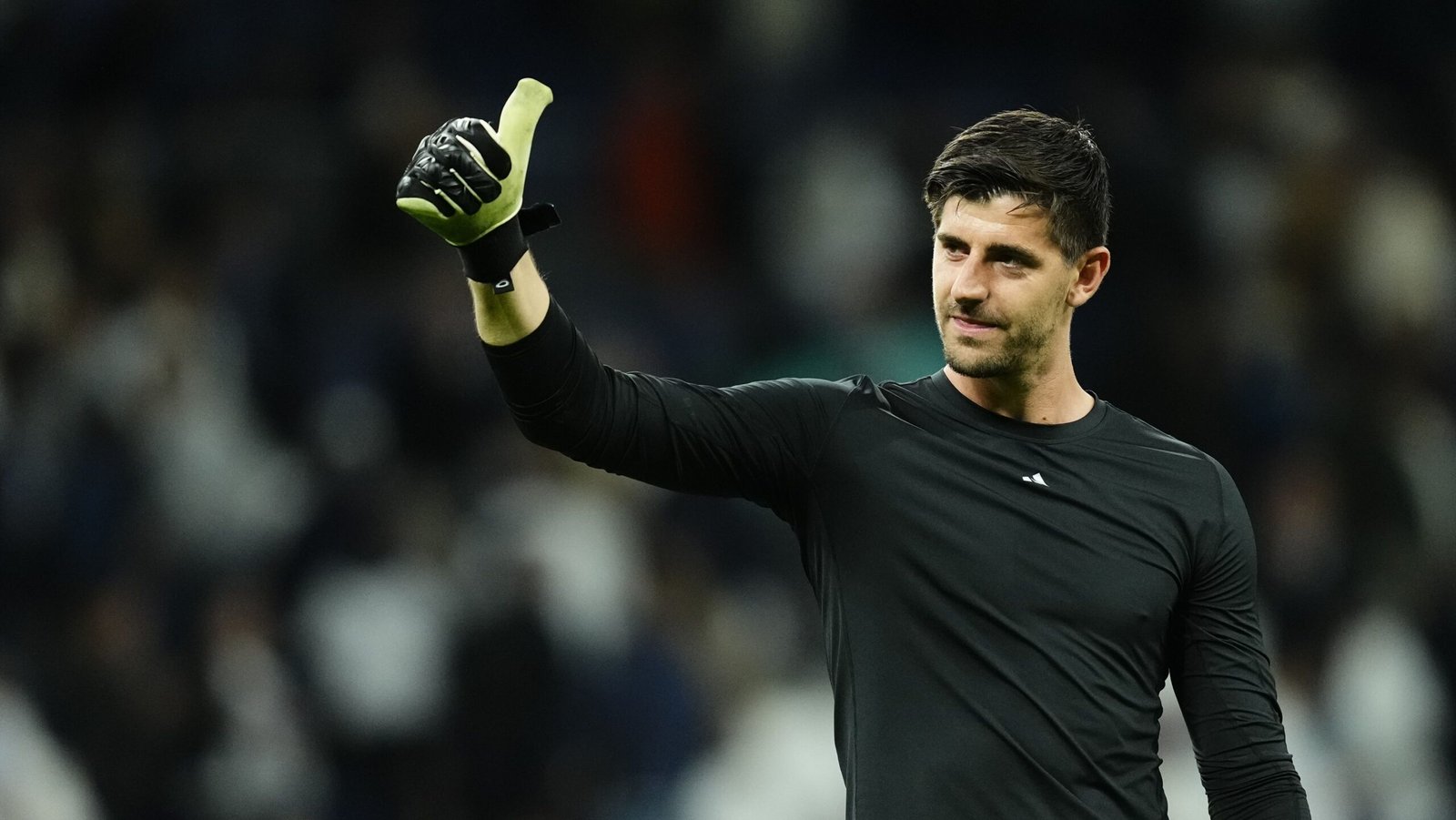 Terceiro goleiro? Ancelotti segue otimista em ter Courtois contra o Arsenal