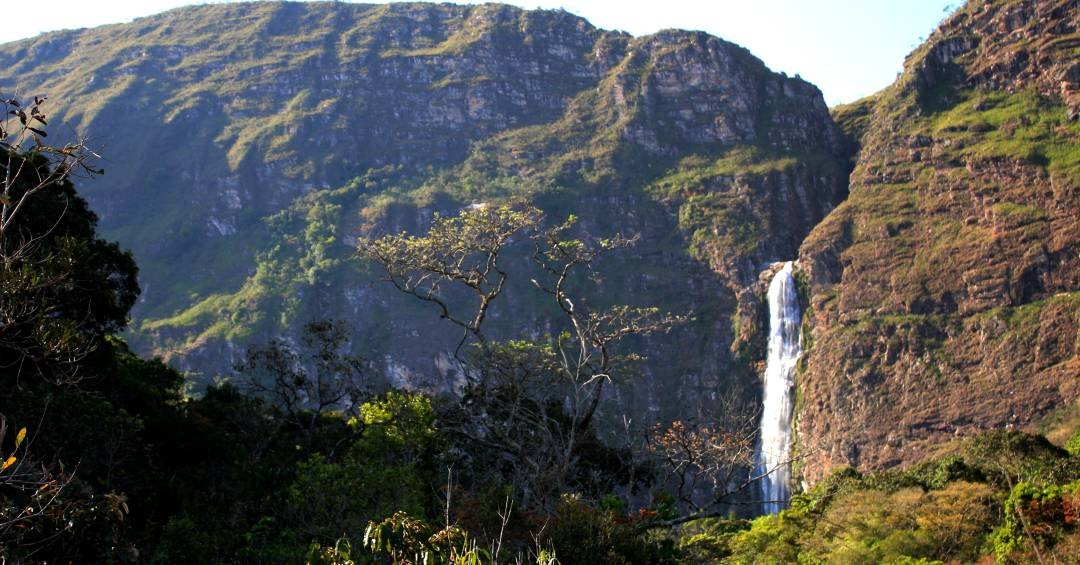 Cachoeiras imperdíveis na Serra da Can…